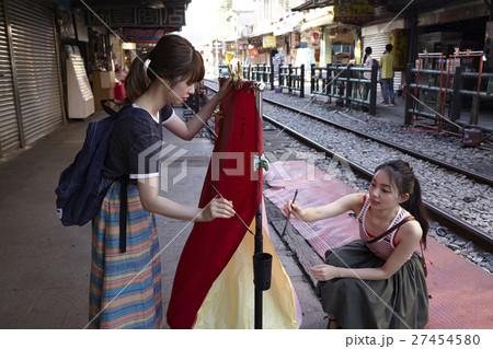 台湾女子旅　ランタン飛ばし 27454580
