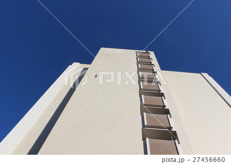 空 住宅 空 住宅 27456660