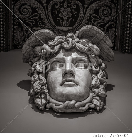 Head with wreath detail of the ancient sculpture 27458404