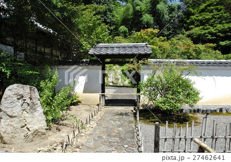 京都月真院の庭園風景 京都月真院の庭園風景 27462641