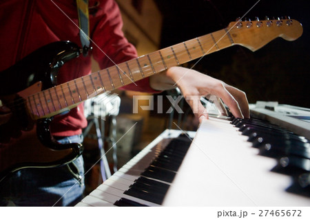 Musician in concert Musician in concert 27465672
