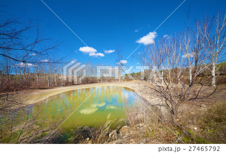Nature landscape 27465792