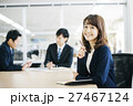 若い会社員 27467124