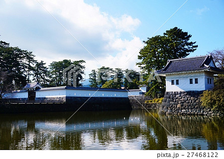 小田原城　隅櫓と馬出門 27468122