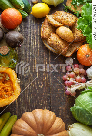 Frame of  different vegetable and grain bread  27468261