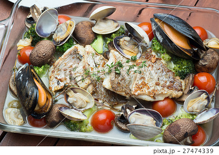 acqua pazza of red snapper 27474339