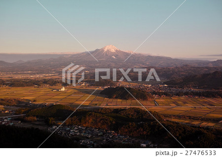 母塚山から見た冬の大山　夕景 27476533