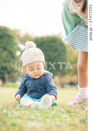 1 year old　&　6 years old 27477203