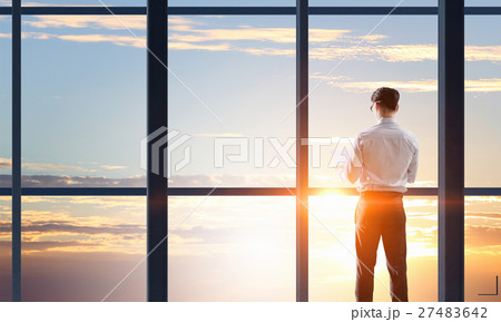 Facing new day 27483642