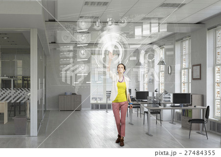 Hipster girl in office 27484355