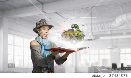 Pretty student studying science 27484378