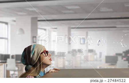 Pretty student girl Pretty student girl 27484522