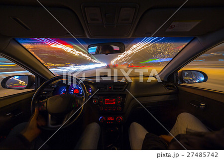 The car moves at the night. 27485742