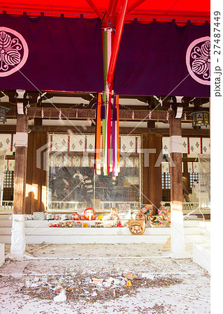 今宮戎神社 お参りイメージ お賽銭 今宮戎神社 お参りイメージ お賽銭 27487449