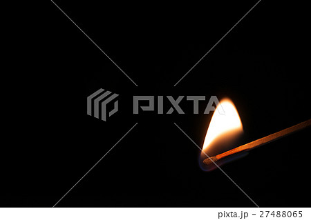 マッチの炎 27488065