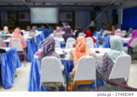 blurred  focus university students classroom 27488364