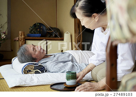 二人暮らし 老夫婦 介護 二人暮らし 老夫婦 介護 27489103