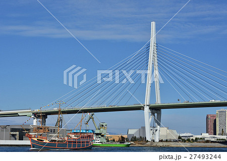 晴天の大阪港 27493244