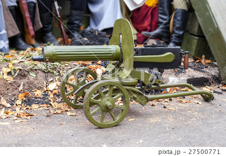 Maxim machine gun of of the first world war Maxim machine gun of of the first world war 27500771