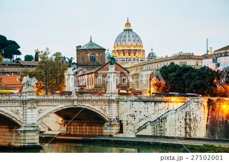 The Papal Basilica of St. Peter in Vatican city The Papal Basilica of St. Peter in Vatican city 27502001