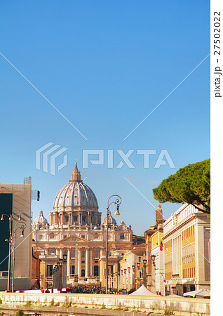 The Papal Basilica of St. Peter The Papal Basilica of St. Peter 27502022