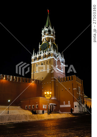 Night view of the Spassky tower of Moscow Kremlin 27503360
