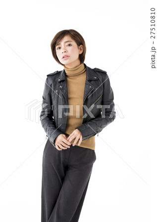 20代の日本人女性 27510810