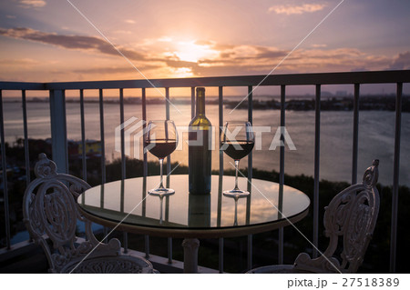Silhouette of bottle and glasses with red wine Silhouette of bottle and glasses with red wine 27518389