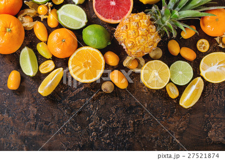 Variety of citrus fruits Variety of citrus fruits 27521874