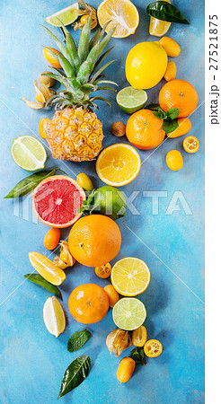 Variety of citrus fruits Variety of citrus fruits 27521875