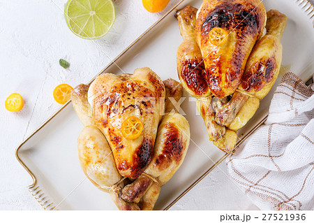 Fried chicken with kumquats 27521936