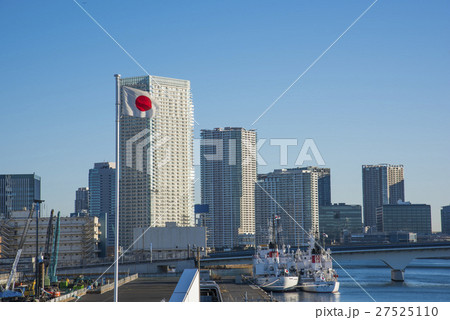 ベイエリアの高層マンション 27525110