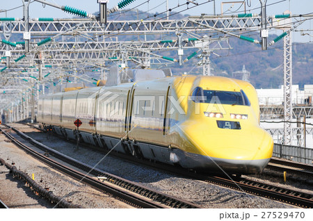 ドクターイエロー新幹線(軌道設備検査車両) ドクターイエロー新幹線(軌道設備検査車両) 27529470