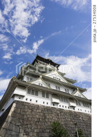 豊臣秀吉が築いた大坂城の上に盛り土し徳川家康が修築を施した大阪の象徴観光名所スポット大阪城天守閣本丸 豊臣秀吉が築いた大坂城の上に盛り土し徳川家康が修築を施した大阪の象徴観光名所スポット大阪城天守閣本丸 27534008