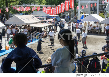 剣道大会と神社(鎌倉宮)の風景 剣道大会と神社(鎌倉宮)の風景 27534089