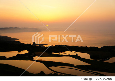 東後畑の棚田と夕日2 (山口県長門市) 東後畑の棚田と夕日2 (山口県長門市) 27535200