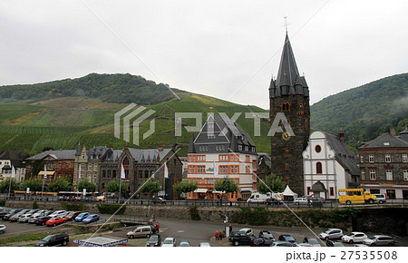 ベルンカステル・クースの中世の町並み ベルンカステル・クースの中世の町並み 27535508