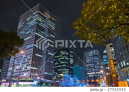 大阪 梅田新地 交差点 夜景 27535555