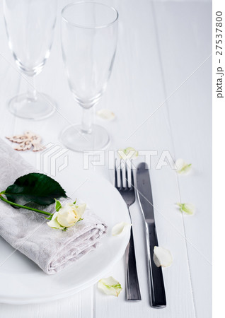 Valentines table setting 27537800