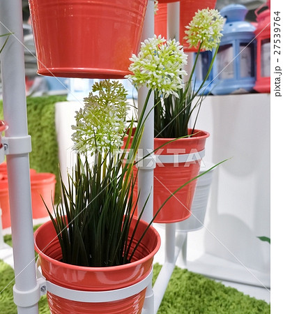 White Artificial Allium Giganteum in Metal Pots 27539764