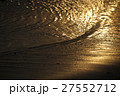 夕日・波打ち際 27552712