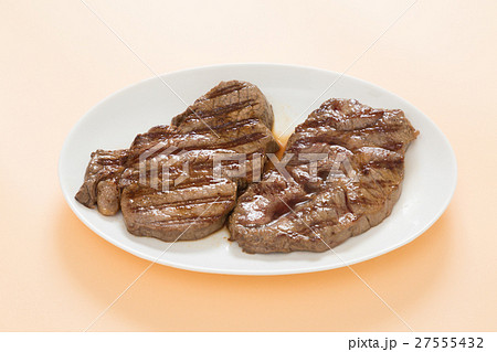 牛肉イメージ リブロース ステーキ 牛肉イメージ リブロース ステーキ 27555432