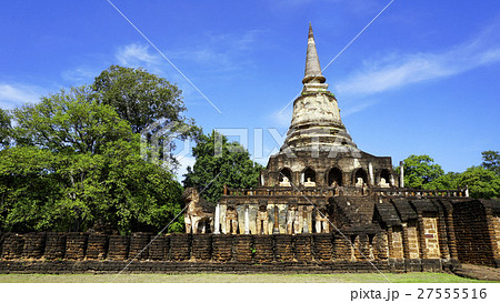 Historical Park Wat chang lom temple pagoda 27555516