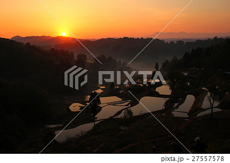 峠の棚田 27557578