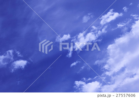 雲 雲 27557606