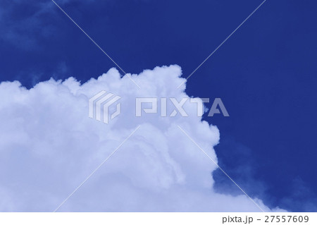 雲　 27557609