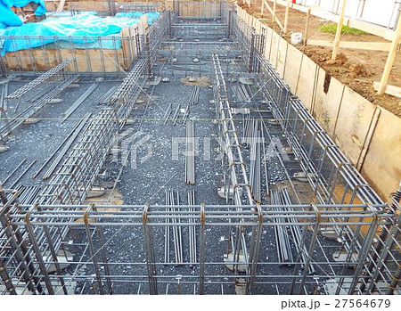地盤改良から地中梁・基礎完成まで 27564679
