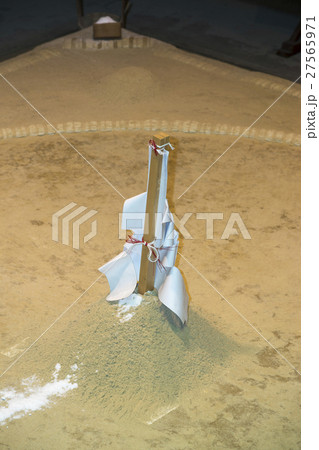 迎春支度の土俵 迎春支度の土俵 27565971