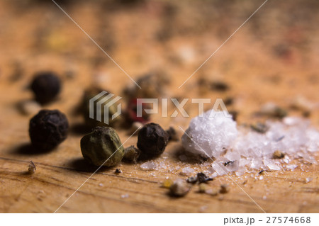 Close-up of pepper and salt Close-up of pepper and salt 27574668