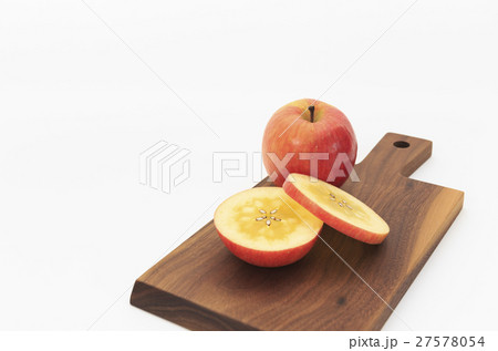 くだもの　りんご　品種：青森県産　高徳（こみつりんご） 27578054